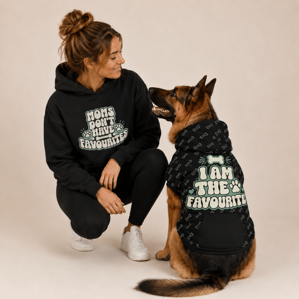 Moms Don't Have Favourites Matching Pet and Owner Set - FluffnCoSandstonexsScats