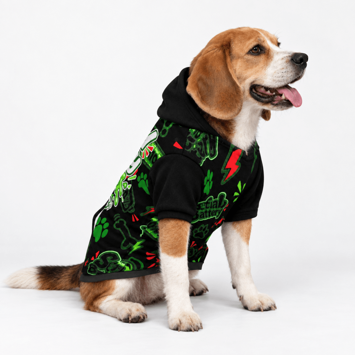 Social Battery 110% Pet Hoodie - FluffnCoBlackSAddonsoft
